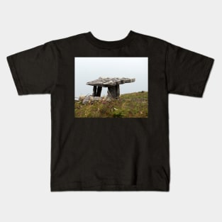 Poulnabrone Dolmen Kids T-Shirt